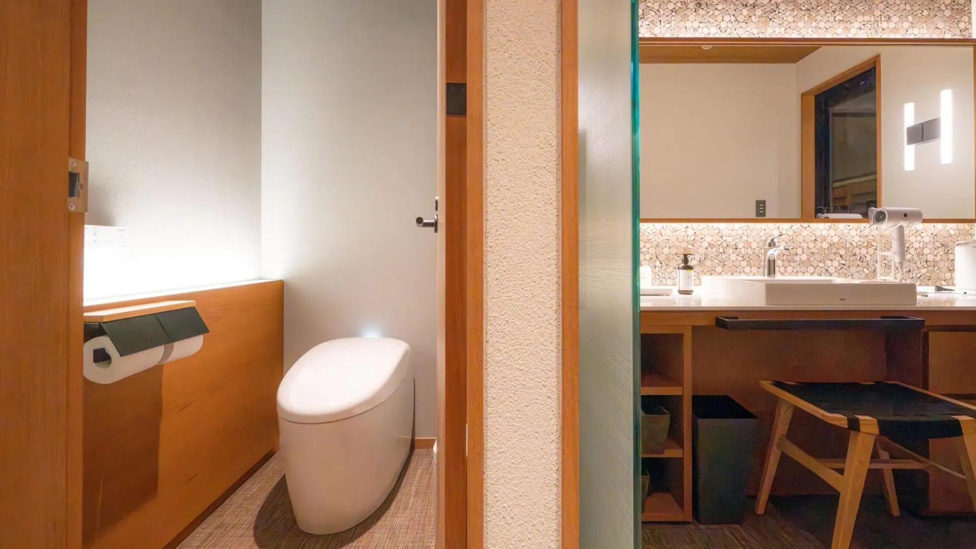 Yoshiike Ryokan Hakone Japan